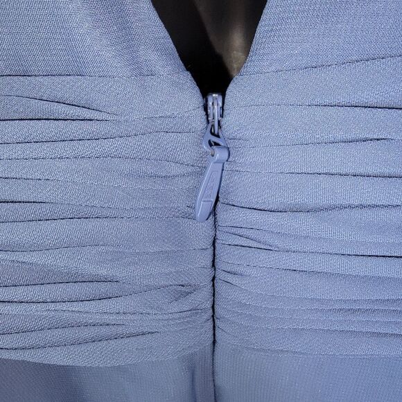 JJ'S House A-line V-Neck Asymmetrical Chiffon Bridesmaid Dress Size 8 - Picture 7 of 10